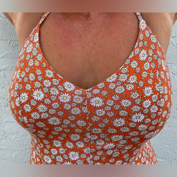 Forever 21 Burnt Orange Daisy Floral Romper | Skinny strap low back Size Large - Picture 10 of 10